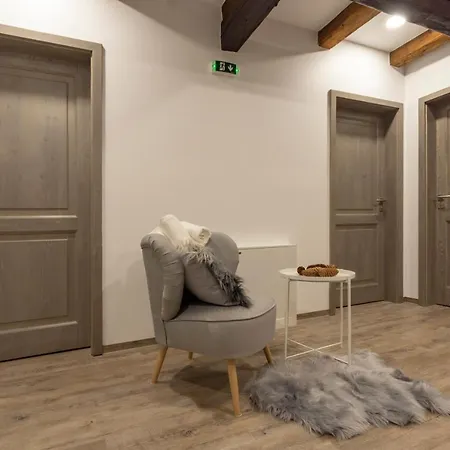 Szálloda Pod Kaplickou 3*