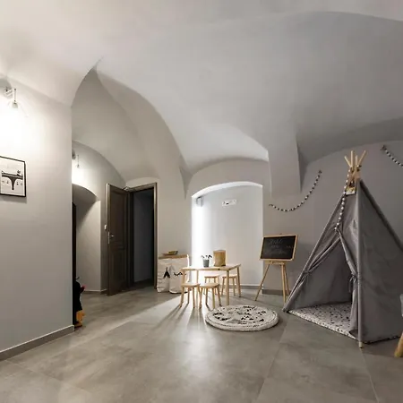 Hotel Pod Kaplickou 3*